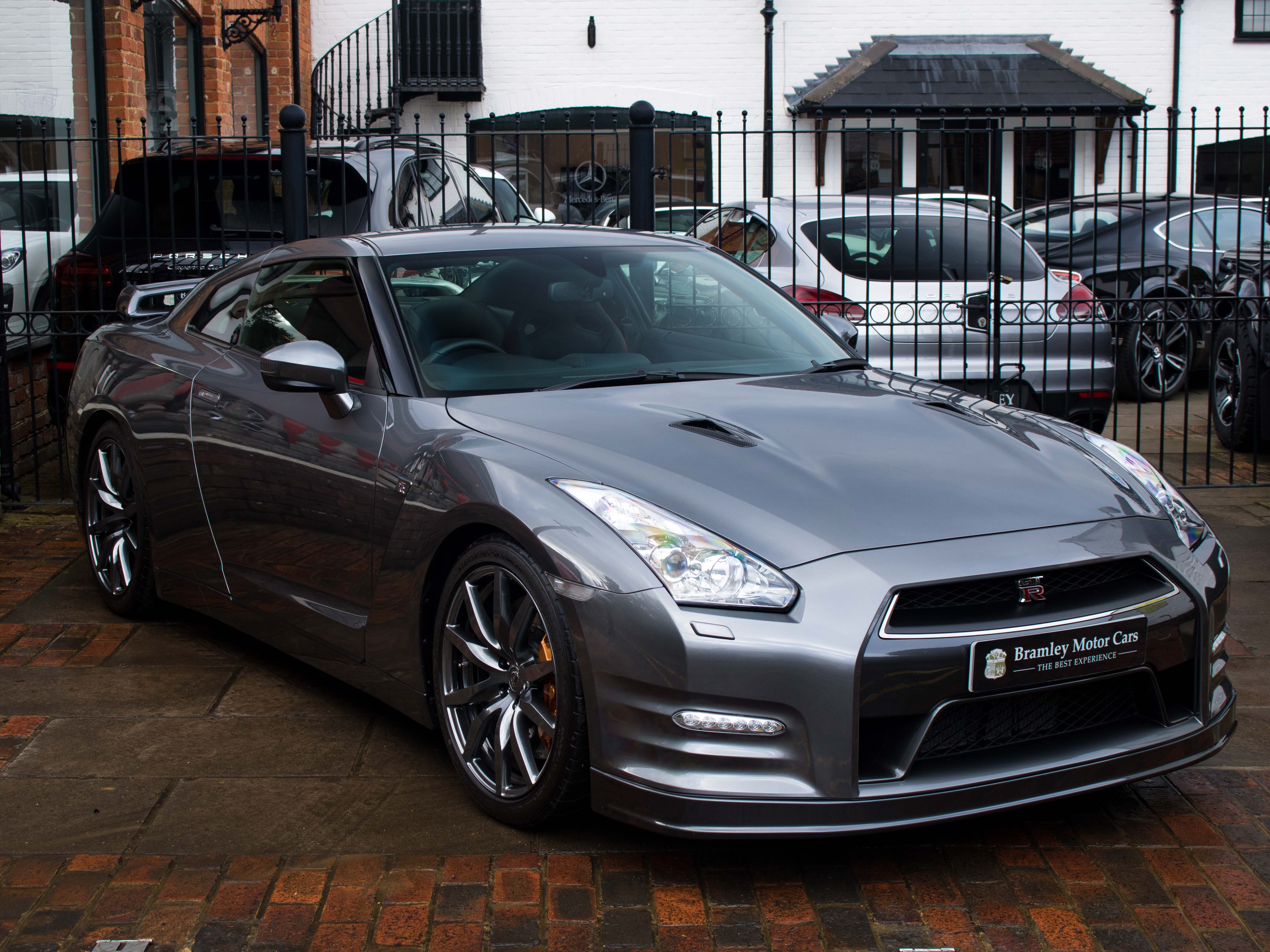 2013 Nissan GT-R Premium Edition